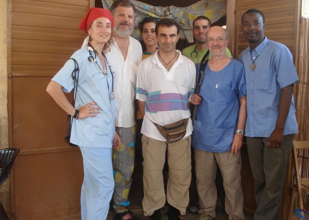 Apoyo al equipo local del Hospital Suno Gaya en Banikoara (Benin)