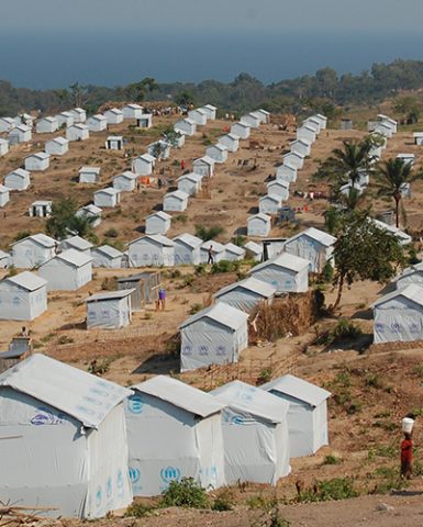 Asistencia Humanitaria en alimentos y no víveres para las personas refugiadas de Burundi instaladas en el campo de refugiados de LUSENDA, Territorio de Fizi, Provincia del Kivu Sur, este de la RD. Del Congo’’